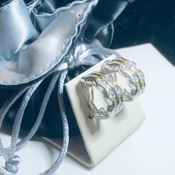 Vintage Ivana Trump Sterling Silver & CZ Huggie Earrings - Picture 12 of 13